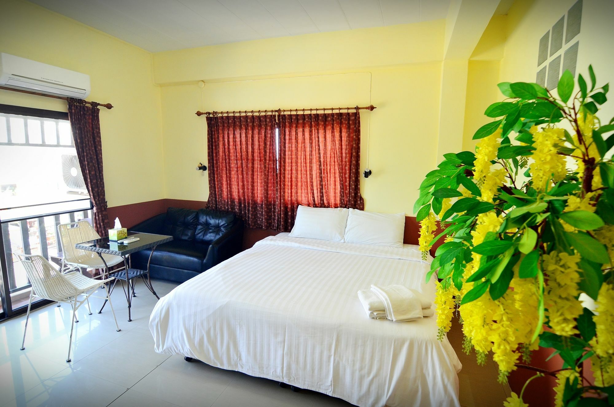 Hotel The Famous House - Jomtien Exterior foto
